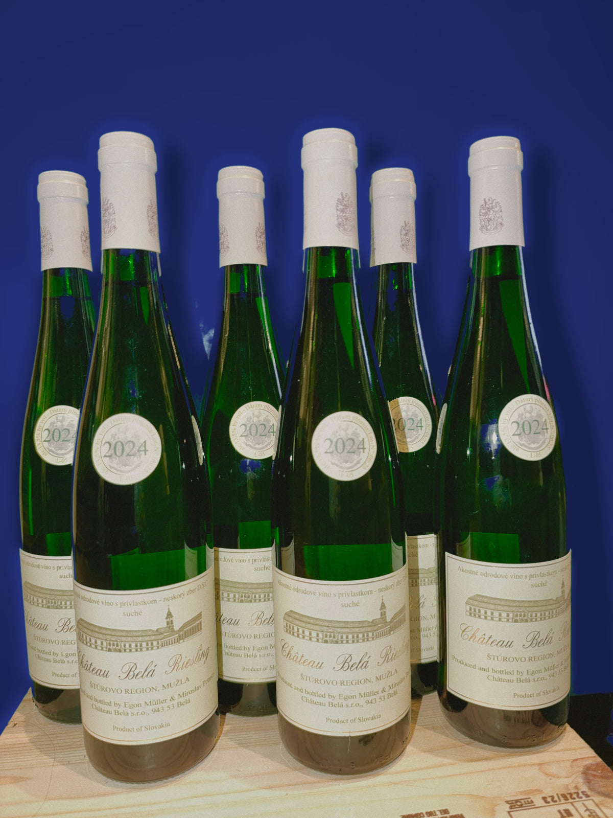 Zes flessen Château Belá Riesling 2024